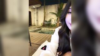 Em teen TQ cực xinh dâm đãng đi du lịch mà vẫn k quên nghề show lồn cho ae xem p2