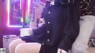 Địt e ghệ chubby xinh trắng múp bắn ngập lồn làm e sướng co giật