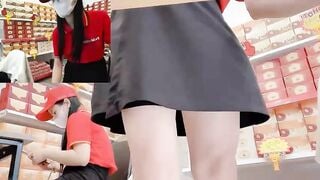 siêu phẩm em nhân viên siêu thị winmart live sex - phần 15