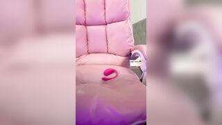 Em Linh xinh dâm live sex trên strip