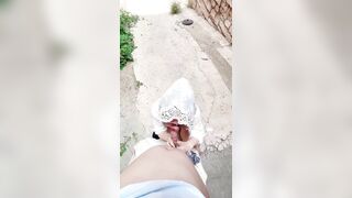 chị nững lồn đi khắp làng gạ tình mấy ông chú, đưa cái lồn ra để được địt