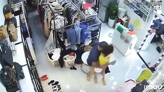 Uy hiếp con tin