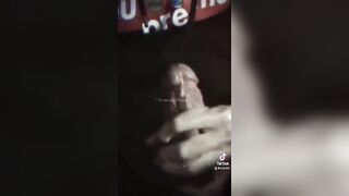 Đút vào là phê tê lồn luôn