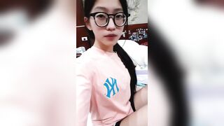 nhỏ nhắn xinh xắn