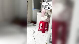 ship bún cho bé sinh viên em trả công bằng cách xuất tinh vào bướm em