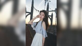 sinh viên đại học với vẻ ngoài vô cùng thanh tú nhưng bên trong dâm đãng