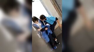 2 em học sinh lén lút địt nhau ngay góc khuất sân trường