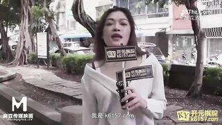 Vì để nhận tiền thưởng mà một cô gái gợi cảm sẵn sàng quan hệ vs cậu hs xa lạ