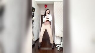 Ai mà ngờ đc đằng sau vỏ bọc là cô gái nhảy đẹp trên mạng lại là con đĩ lồn dâm cơ