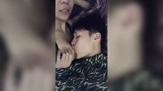 Chuẩn bị đi lính, Tranh Thủ Bú Vú Người Yêu Sờ Lồn cực nứng rên rỉ