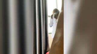 Em sinh viên năm nhất CĐ Du Lịch được bạn trai mang đi some với người lạ