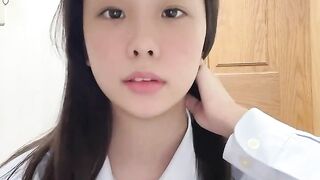 Gái teen xinh dễ thương k9 show thủ dâm non tơ
