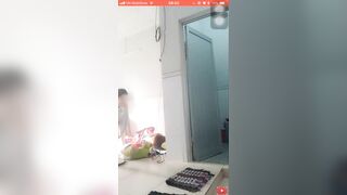 Em gái quên tắt live HOT facebook những ngày qua