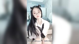 Em Sinh viên Trung Quốc Lộ Clip Thủ dâm dùng sex toy Live Sex chảy dâm thủy