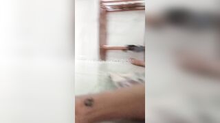 Khánh Linh Cute 2k9 thủ dâm lồn múp dưới MÔ TẢ 1