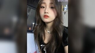 em sinh viên lộ clip cùng bạn trai trog nhà