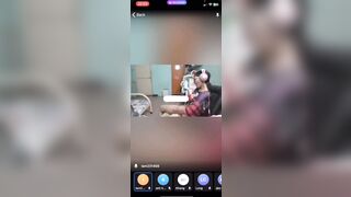 Nhỏ lớp trưởng bảo live dạy học mà sao thầy hiệu trưởng cũng thấy vô xem 3