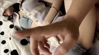 Đưa em sinh viên năm nhất say rượu ở quán bar vào khách sạn địt
