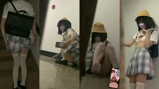 HS LOVE 10 , TINH NGHICH TRONG TRƯỜNG