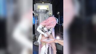 Fan wibu xin lông lồn về ngâm rựu tởm lợm vl ae ơi