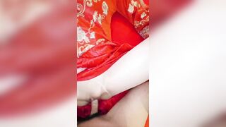 Bắt chị dâu bú cu địt vào bím hồng trước ngày cưới