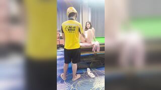 nữ cơ thủ bi-a gạ chịch anh shipper