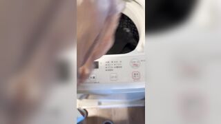 Lụm quần lót chị dâu mới mặc để ngữi phần 22