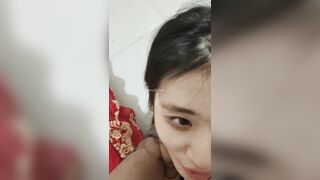 em sinh viên vú hồng lồn múp địt nhau với bạn trai