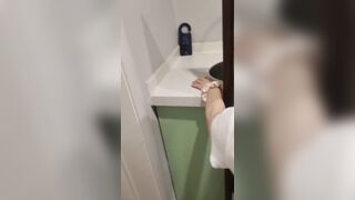em sinh viên vú hồng lồn múp địt nhau với bạn trai #2