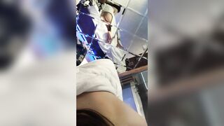 chịch bé sinh viên từ nhà tắm ra đến phòng ngủ trong chuyến du lịch đà nẵng - phần 2