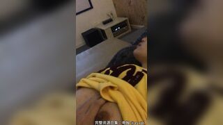 em sinh viên rên rỉ dâm thủy chảy lênh láng