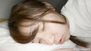 chuốc say cô bạn thân rồi đưa về ks địt