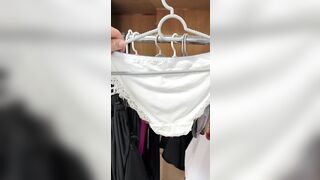 Quần lót ren của chị dâu p23