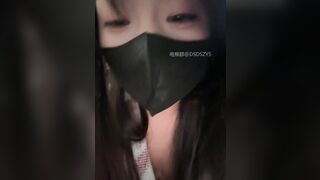 Em teen dâm đãng thích livetream show public móc lồn dâm chảy đầy nước ướt đẫm p10