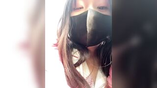 Em teen dâm đãng thích livetream show public móc lồn dâm chảy đầy nước ướt đẫm p12