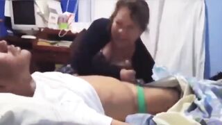 Địt mbbg hồi xuân nứng lồn thèm cặc bú cu điêu luyện địt tê lồn