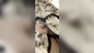 THỦ DÂM Ở NHÀ CHƯA ĐÃ, E LẠI RA TRUỒNG BÒ ĐÁI