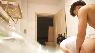 H Nghỉ trưa, 2 bạn Đồng nghiệp vào WC Thủ dâm Lút Cán Djt nhau Vú To LỒN MÚP NGON vcl