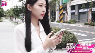 Em nhân viên bán đồ lót dáng ngon xinh đẹp vì muốn bán đc hàng mà cho khách thịt mình