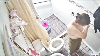 seri quay lén c dâu,cuối cùng chị cũng tắm xong người ướt nhẹp nhìn cặp vú đã quá p5