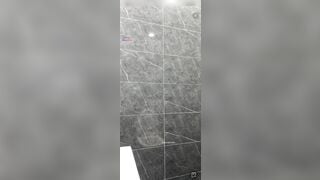 Livetream của em Ngọc Nhi 2k eo thì nhỏ mà cặp vú bự quá trời,live rửa lồn quài