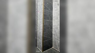 Tiếp tục là livetream rửa lồn show hàng cùng em Ngọc Nhi 2k vú bự