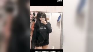 ĐĂNG NHẦM ,CLIP KHOE VÚ LÊN TIN FB