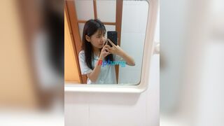 Chym vừa lúng phúng lông mà đã có clip móc rồi