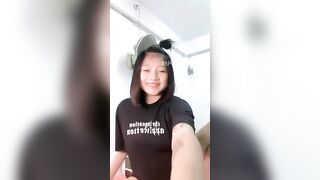QUAY CHO A XEM TÍ E CÒN, ĐI HỌC