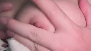 lớp 10 em mới 16 tuổi bị trai gạ xoa vú - phần 2