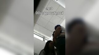 Seri quay lén: đôi học sinh lén lút bj trong wc trường học giờ ra chơi