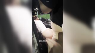 Đưa em ghệ hs dâm dáng nuột xinh dâm ra đường bú cu địt public trên xe lúc nữa đêm p3