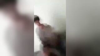 Các em học sinh cấp 3 thuê nhà nghỉ đụ nhau tập thể trước khi đi học