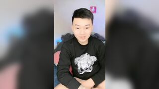 Clip Sex Cặp vợ chồng trẻ live chịch cực sung sướng